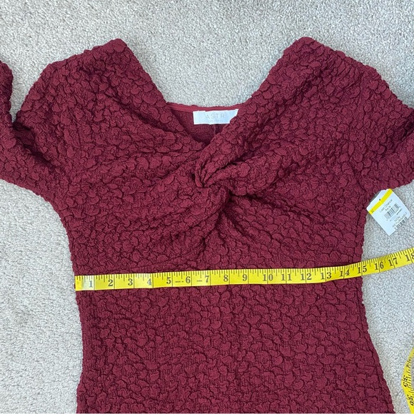 ASTR The Label Textured Twist Front Midi Dress Wine Red Burgundy M - Picture 8 of 10